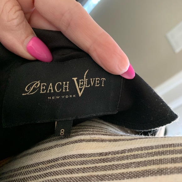 Lace Overlay Cap Sleeve Dress 
Size: 8
Color: Taupe/black - Picture 5 of 5